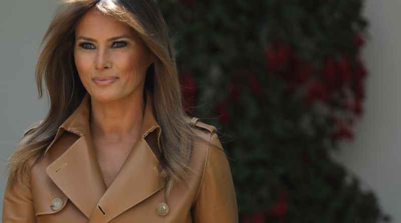 Melania Trump a subi lundi une intervention chirurgicale (kidney surgery) post thumbnail image