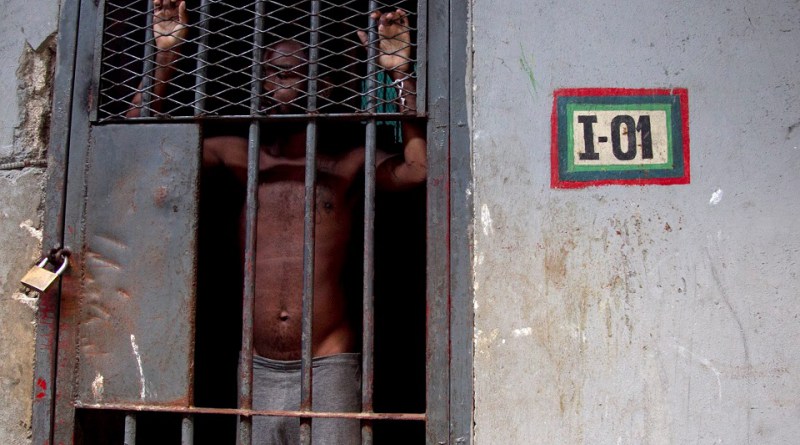 Une organisation sonne l`alerte sur les conditions inhumaines et dégradantes des prisons en Haiti post thumbnail image