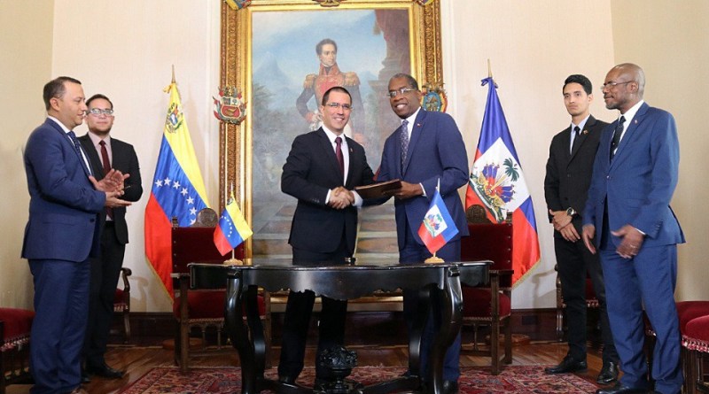 Venezuela et Haïti vont réactiver le programme Petro-Caribe pour financer de nouveaux projets post thumbnail image
