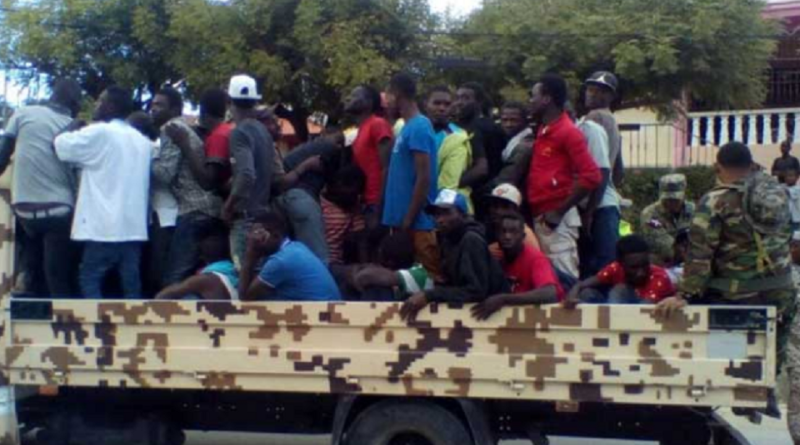 Rép Dominicaine: 28 873 Haïtiens rapatriés durant les 6 premiers mois de 2018 post thumbnail image