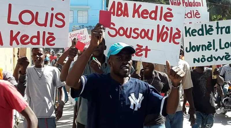 Des Tèt Kale de Port-de-Paix se soulèvent contre le sénateur Kedlaire Augustin post thumbnail image