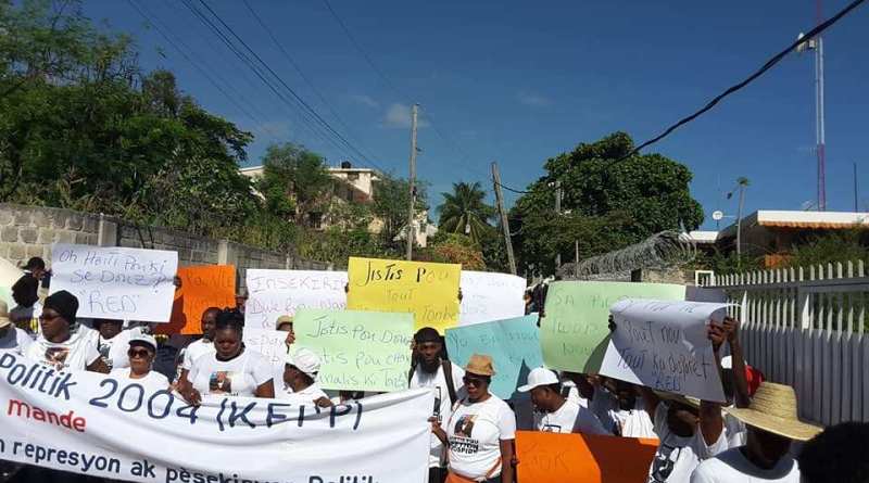 Port-au-Prince dans les rues pour pleurer le journaliste Rospide Pétion post thumbnail image