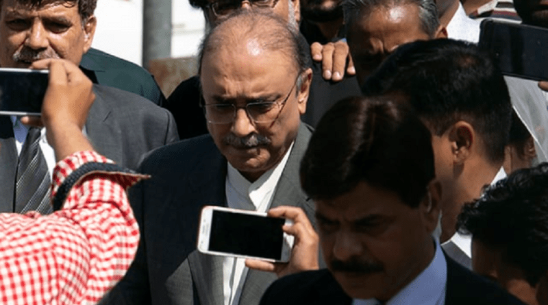 L’ex président du Pakistan, Asif Ali Zardari, arrêté pour corruption post thumbnail image