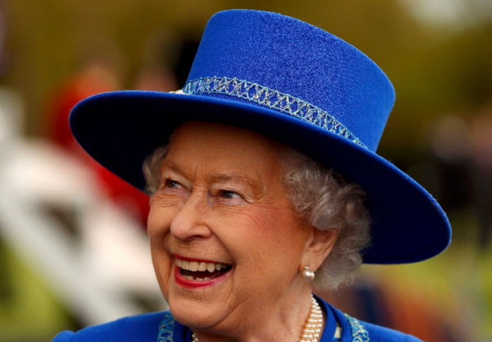 Flash : La reine Elizabeth II est morte à l’âge de 96 ans post thumbnail image